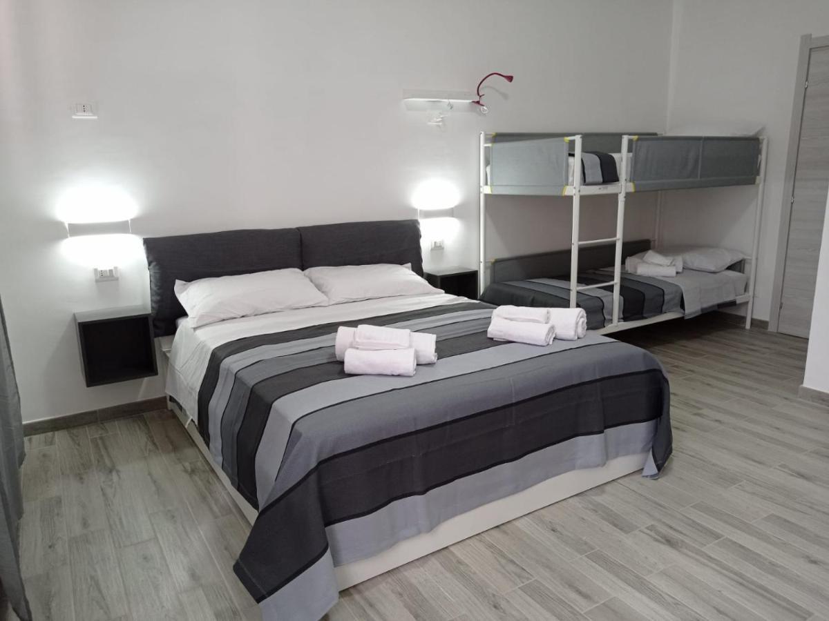 Ciccina Rooms Marzamemi Buitenkant foto